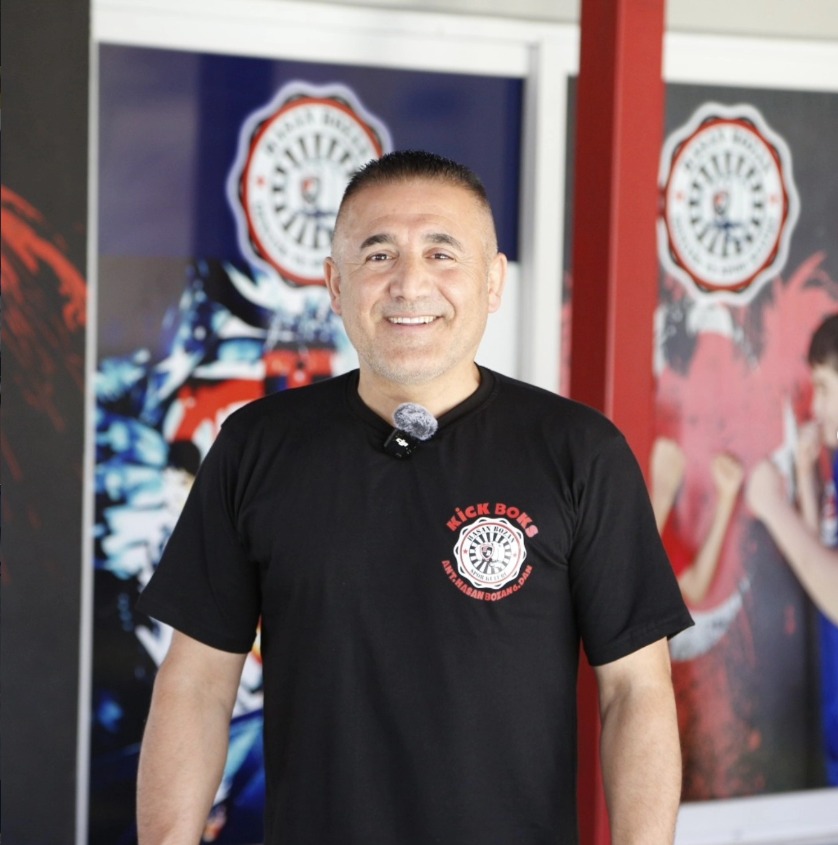 Hazan Bozan Spor Klubü baş antrenörü